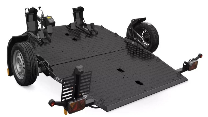 Absenkbarer Motorradanhänger – einfach beladen